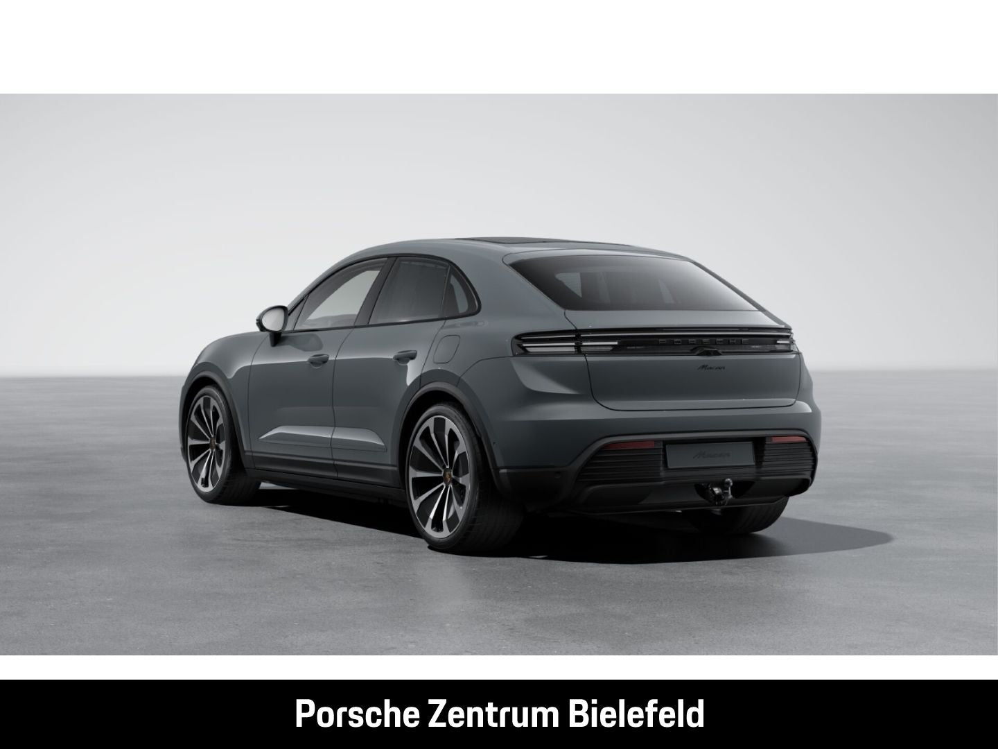 Porsche Macan - Samsaru's Car Outlet