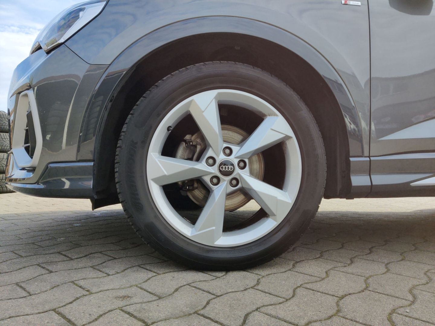 Audi Q3 Sportback 35 TDI quattro S line - Samsaru's Car Outlet