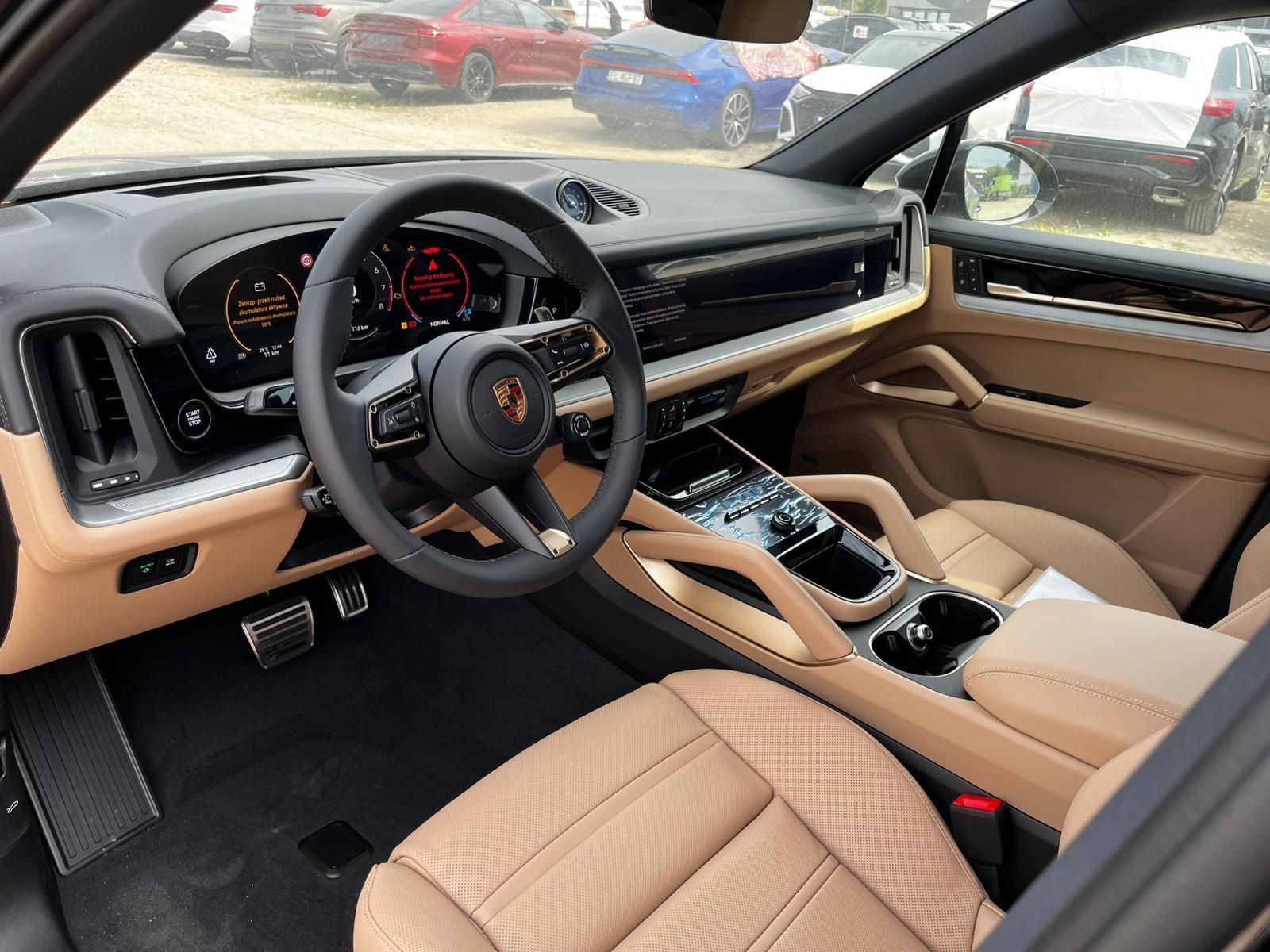 Porsche Cayenne S SportDesign PASM head-up RS Spyder Des