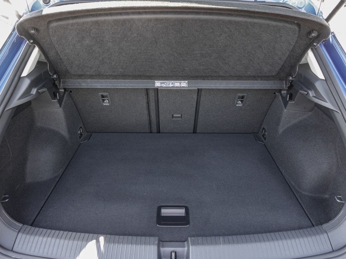 Volkswagen T-ROC 1.5 TSI DSG Style - Samsaru's Car Outlet