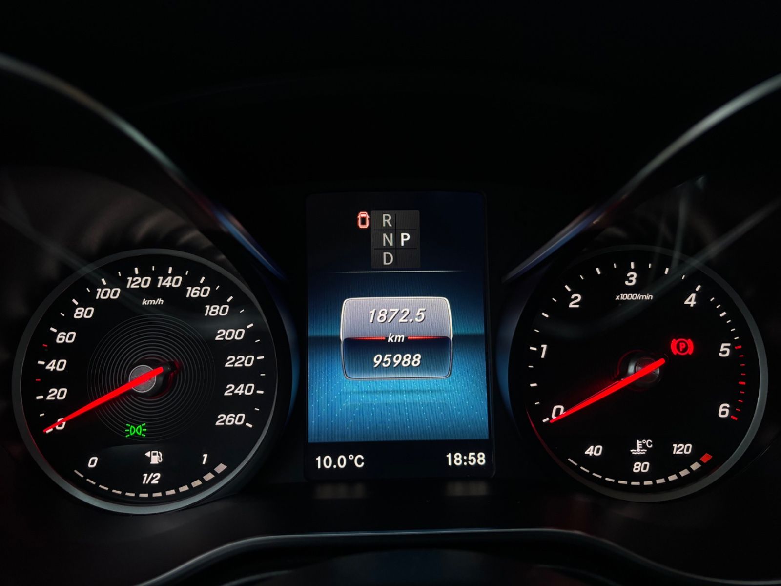 Mercedes-Benz V300 d EDITION 4MATIC lang,AHK,Tisch-Paket