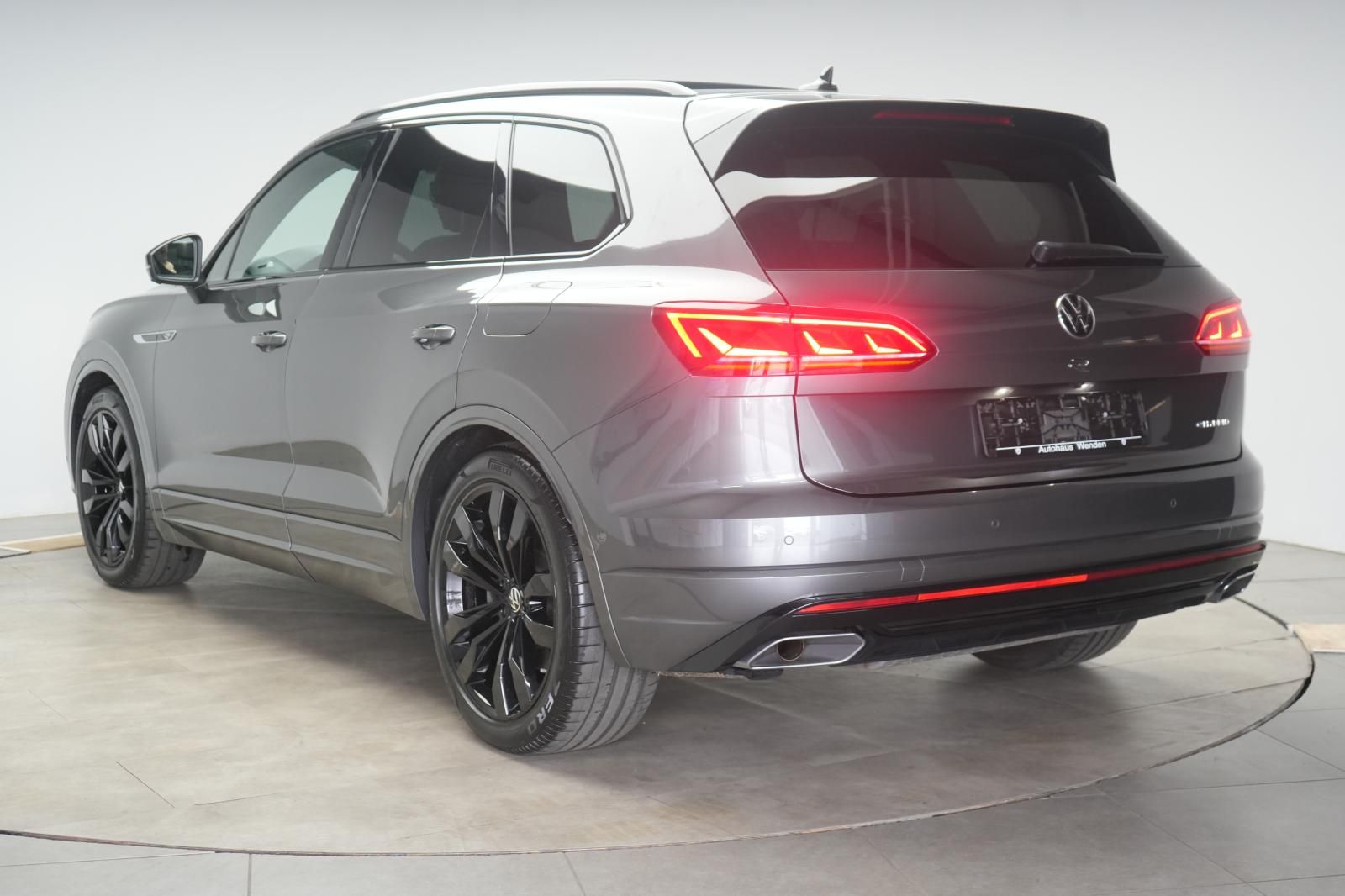Volkswagen Touareg  3.0 V6 e-Hybrid 4Motion R Leder/Matrix/