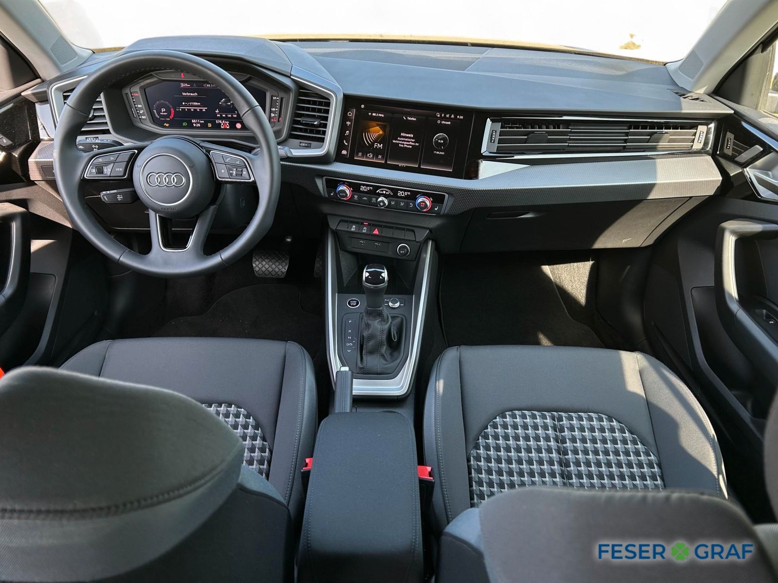 Audi A1 Sportback S line 30TFSI S tronic - Samsaru's Car Outlet