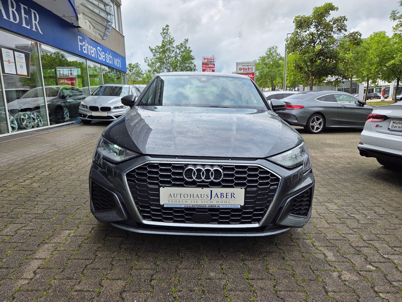 Audi A3 SB 30 TFSI S-line - Samsaru's Car Outlet