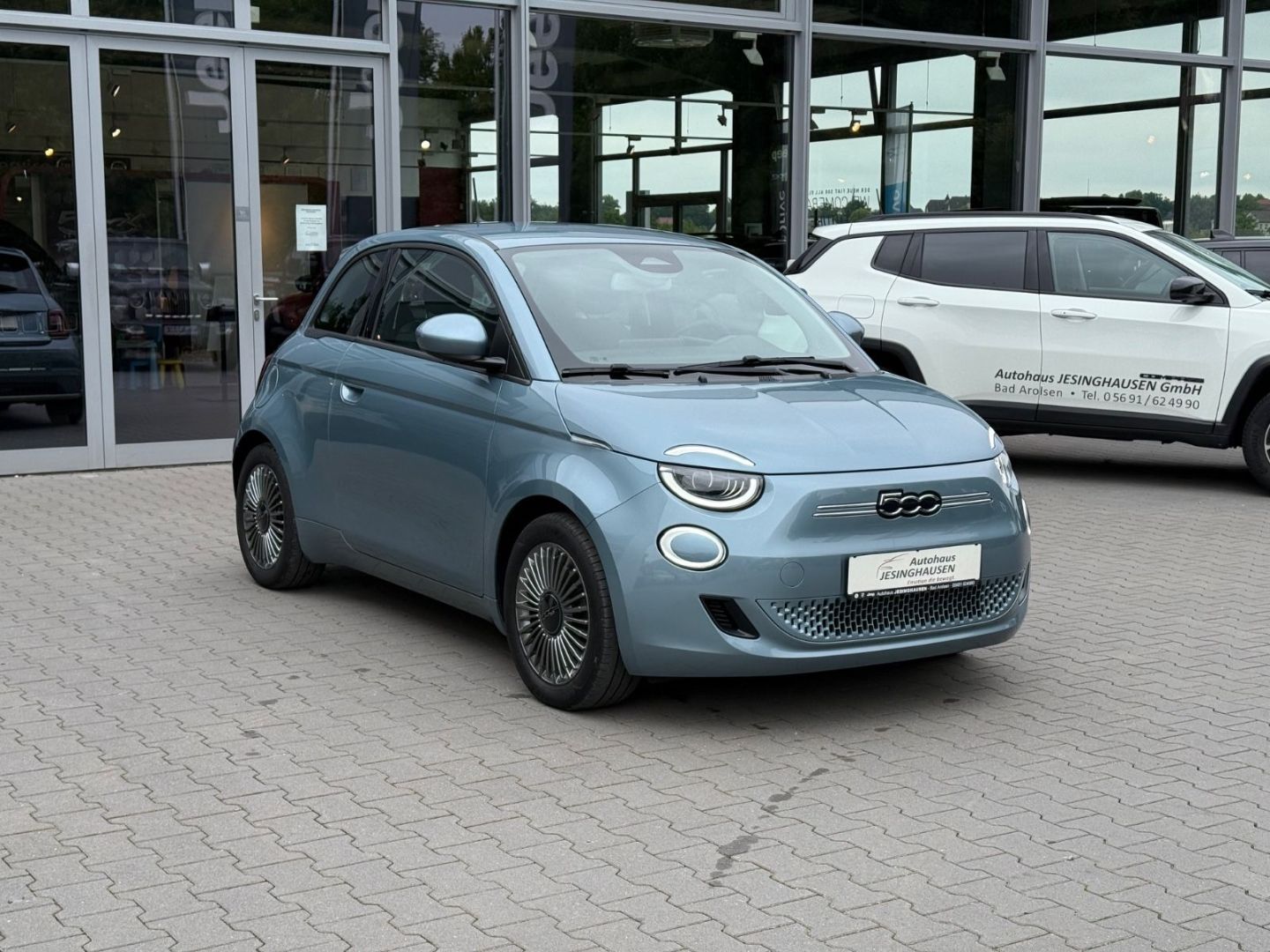 Fiat 500 Icon - Samsaru's Car Outlet