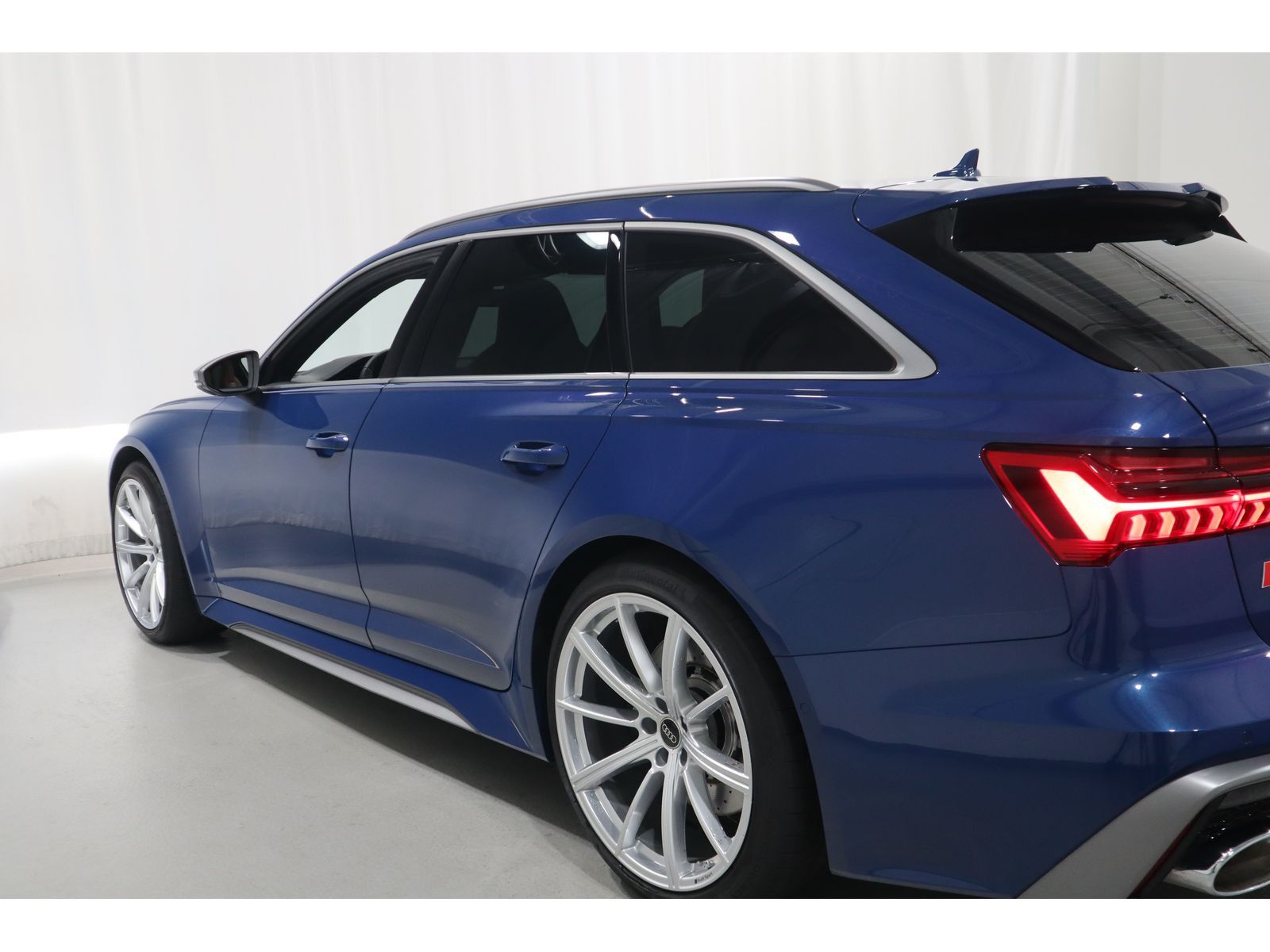 Audi RS6 Avant performance B&O*Matrix*R-Kamera *