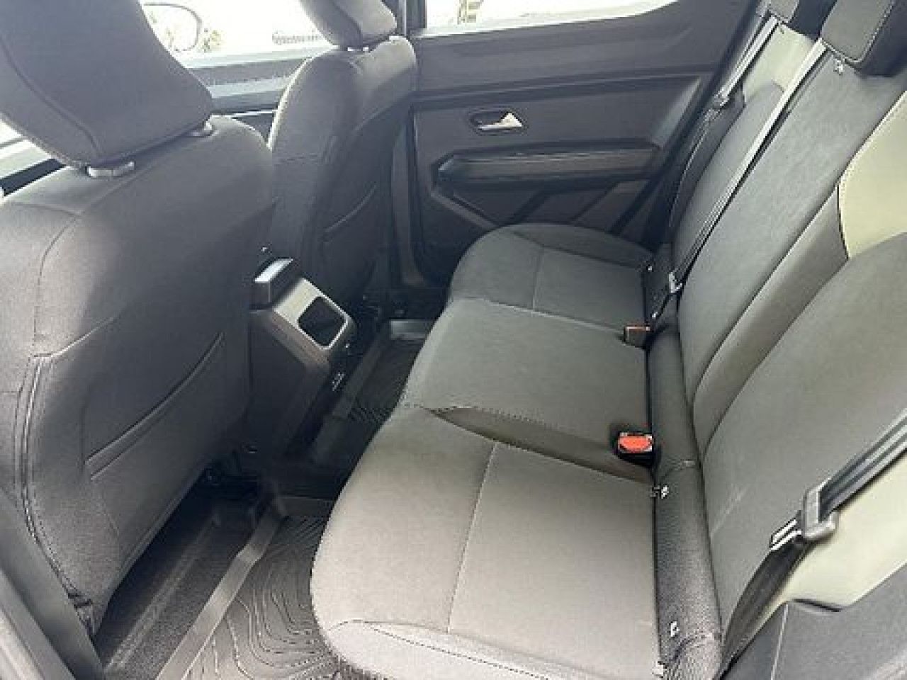 Dacia Duster Extreme TCe 130 - Samsaru's Car Outlet