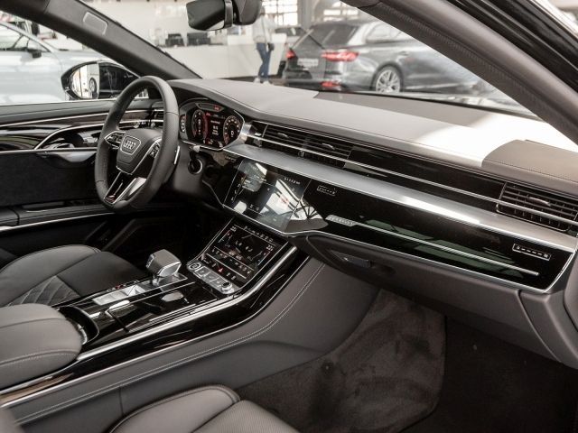 Audi A8 50 TDI quattro - Samsaru's Car Outlet