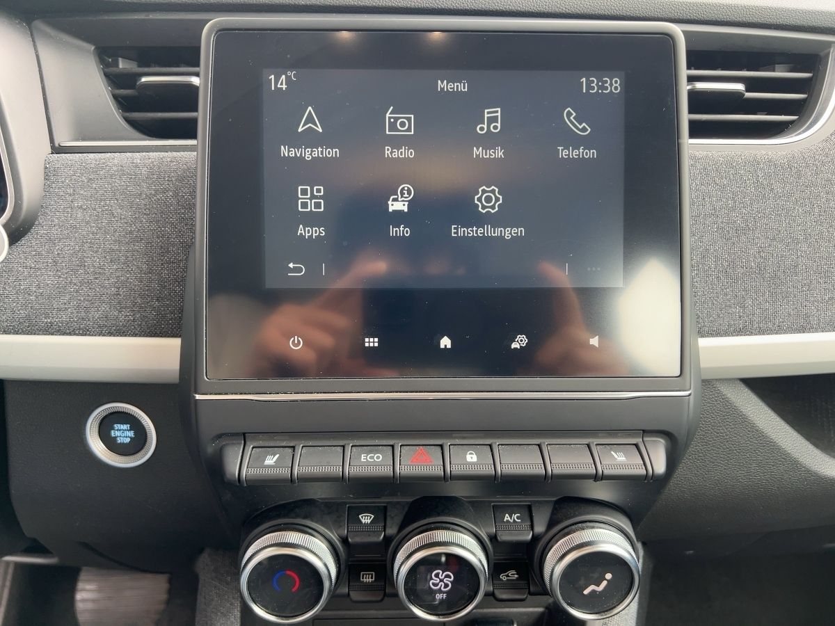 Renault ZOE R110 Z.E 50 - Samsaru's Car Outlet