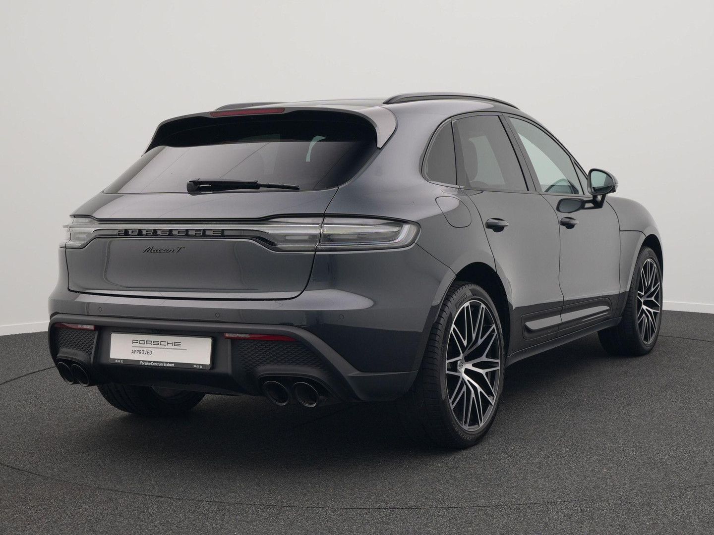 Porsche Macan T - Samsaru's Car Outlet