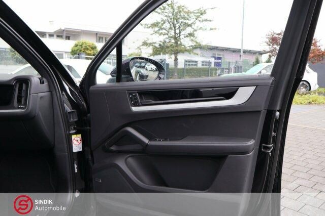 Porsche Cayenne S V8 Pano-ACC-Luftfeder.-el.AHK-360°Kam