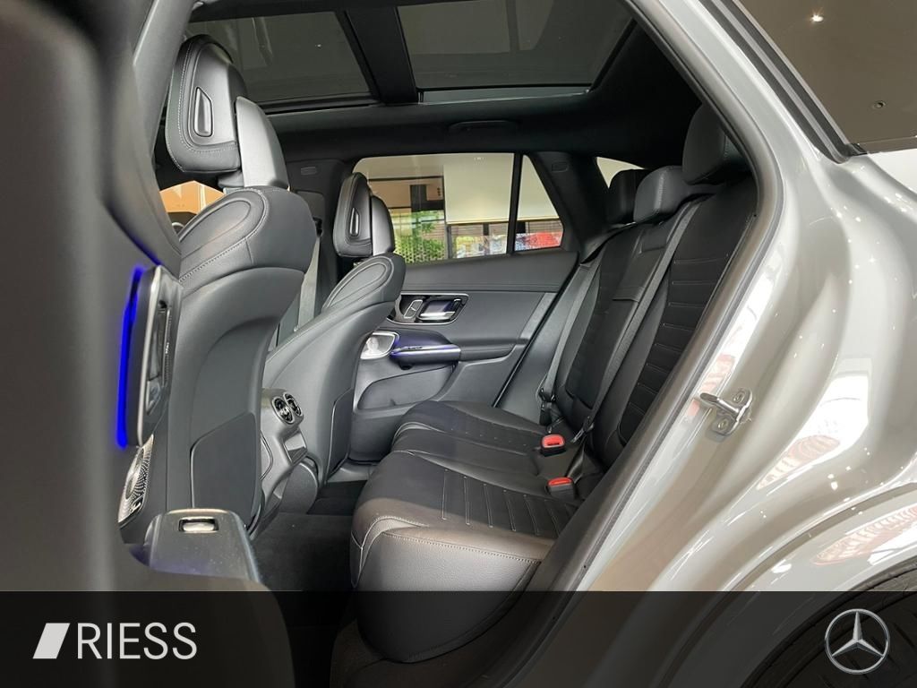 Mercedes-Benz GLC 300 d 4M AMG+PANO+AHK+DISTR+DIGI LIGHT+KEYL+