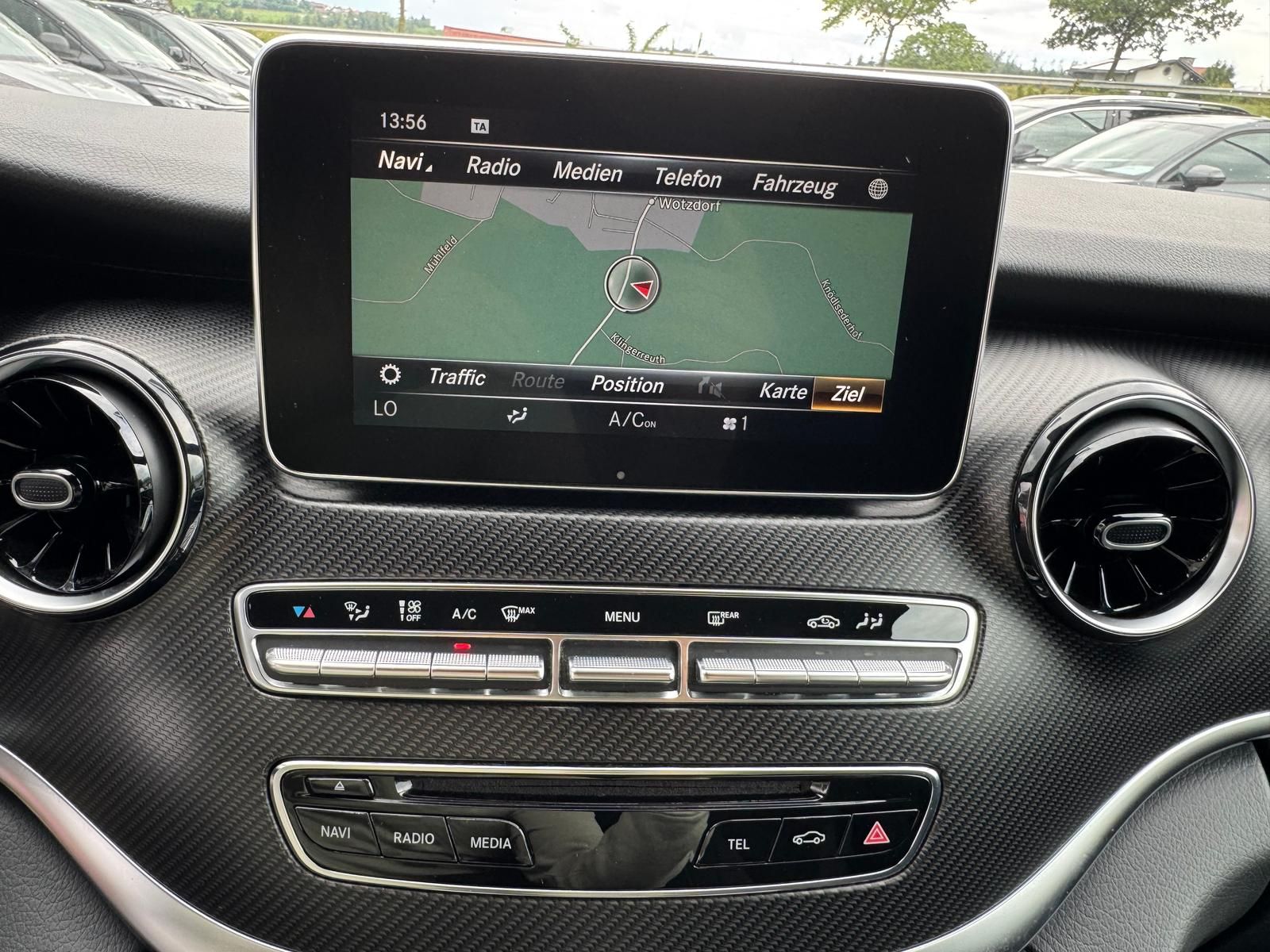 Mercedes-Benz V-Klasse V250d Edition AMG - Samsaru's Car Outlet