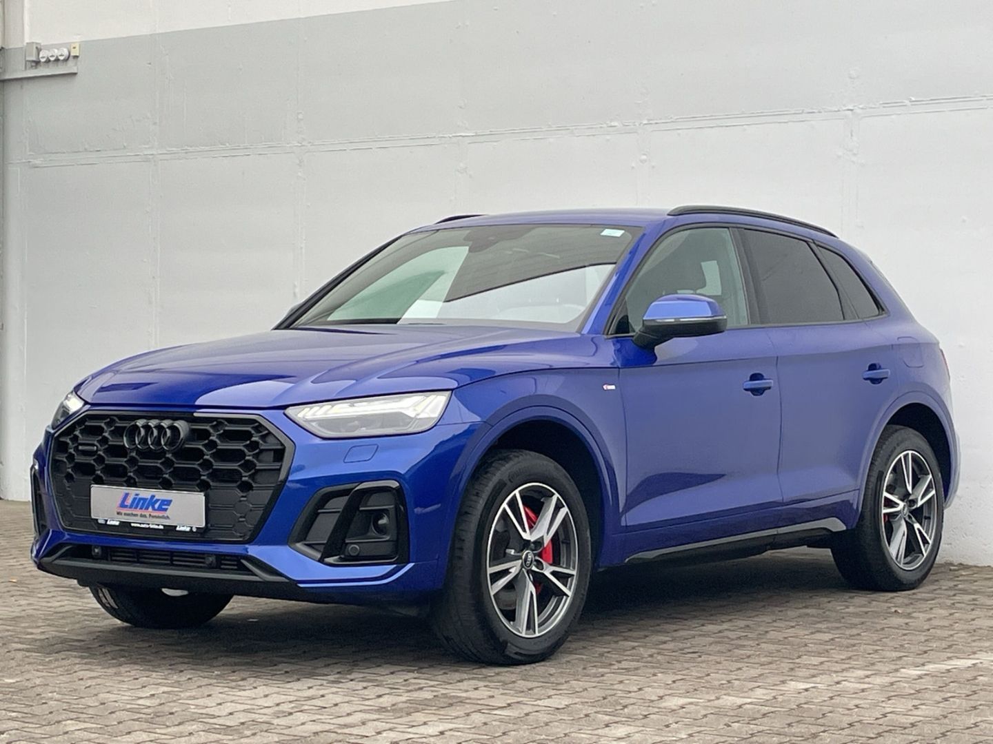 Audi Q5 55 TFSI e quattro S line AHK/HUD/Matrix/Navi/