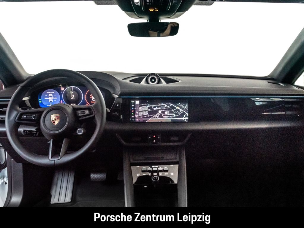 Porsche Macan - Samsaru's Car Outlet