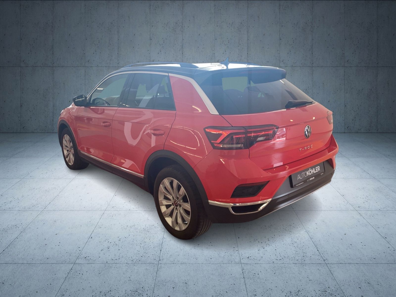 Volkswagen T-Roc Sport - Samsaru's Car Outlet