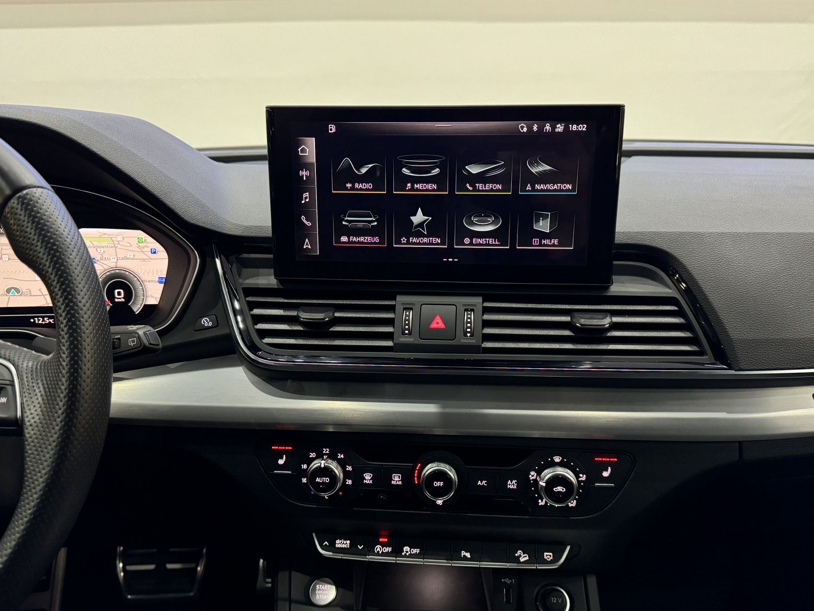 Audi Q5 40 TDI quattro S line - Samsaru's Car Outlet