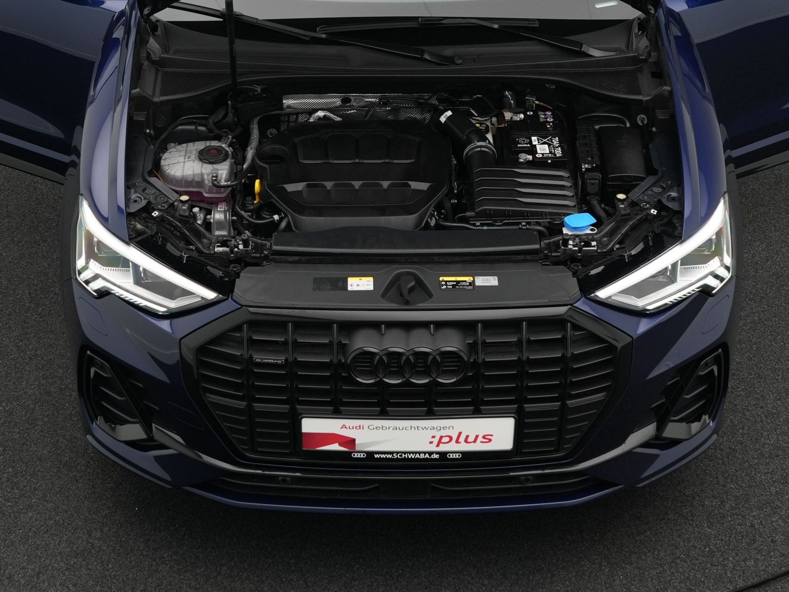 Audi Q3 40 TFSI quattro S line - Samsaru's Car Outlet