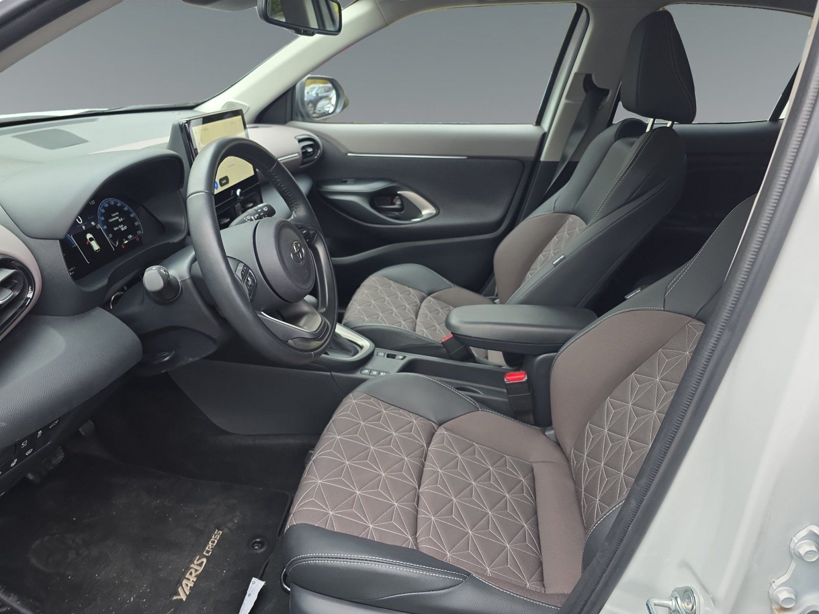 Toyota Yaris Cross 1.5 E FWD Style Plus 2xKlima 360 ACC