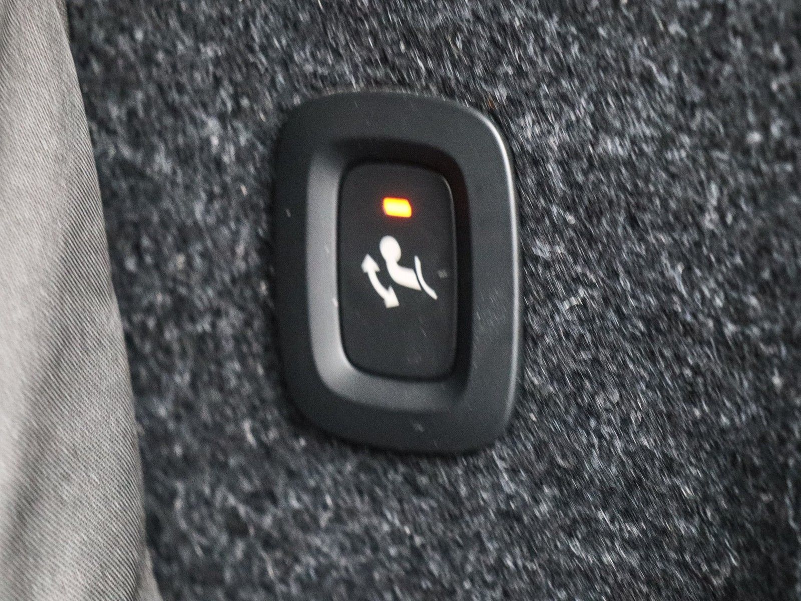 Volvo XC40 B3 (B) Core #AHK/Sitzh./PDC/RFK/Automatik/N