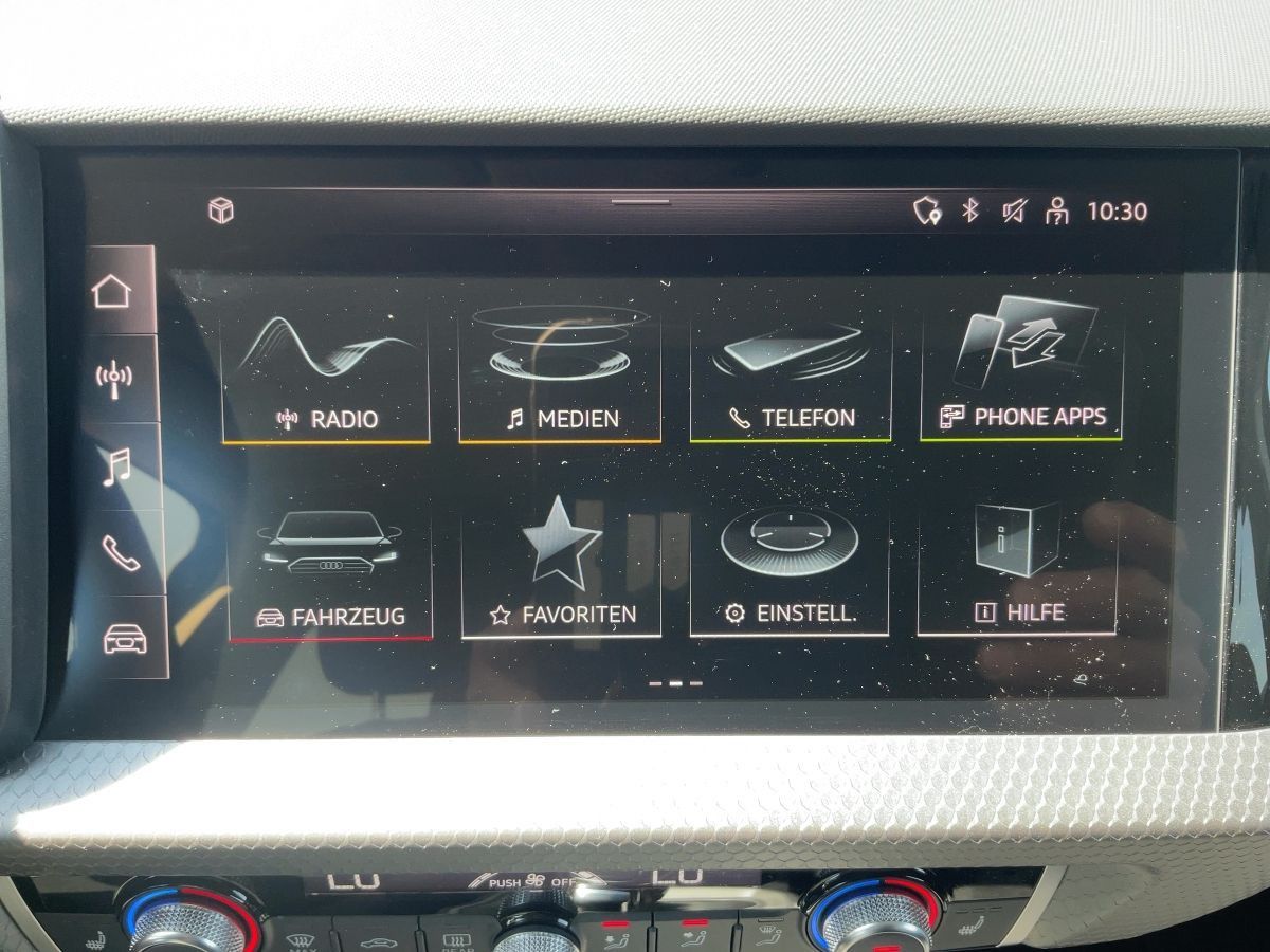 Audi A1 Sportback 25 TFSI S-TR ADVANCED - Samsaru's Car Outlet