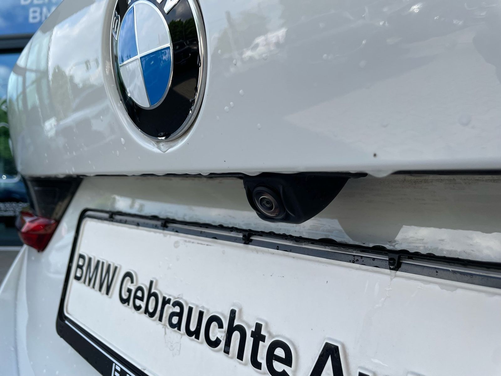 BMW 318i Tour || AHK Keyless ACC 360° FIN ab 1,99% !