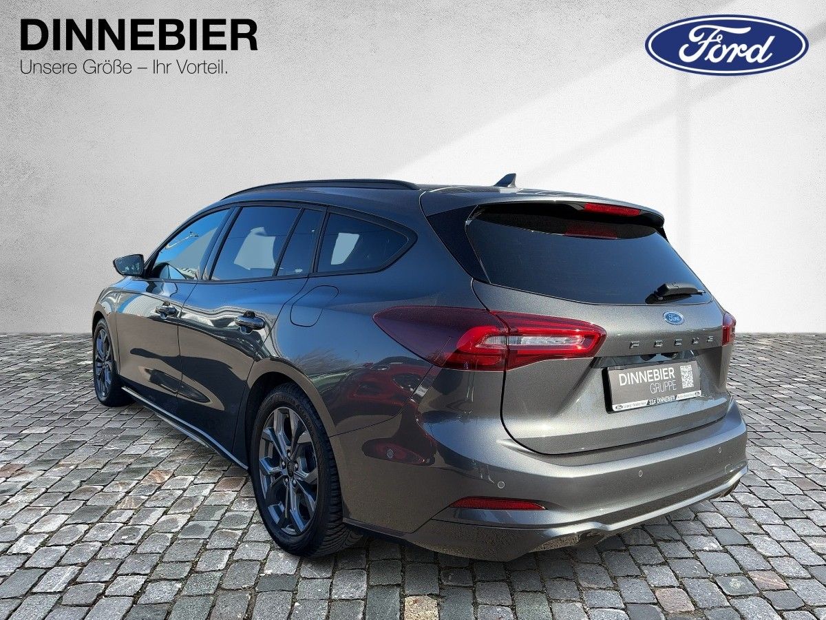 Ford FOCUS ST-Line X LED+AHK+Kamera+Winterpaket