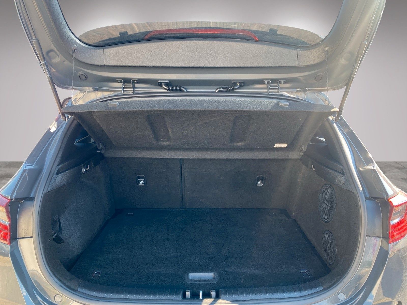 Kia CEED 1.4T DCT SPIRIT - Samsaru's Car Outlet