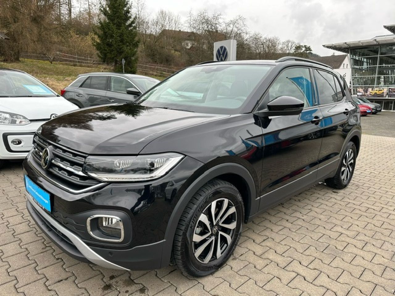 Volkswagen T-Cross Active 1.5 TSI DSG - Samsaru's Car Outlet