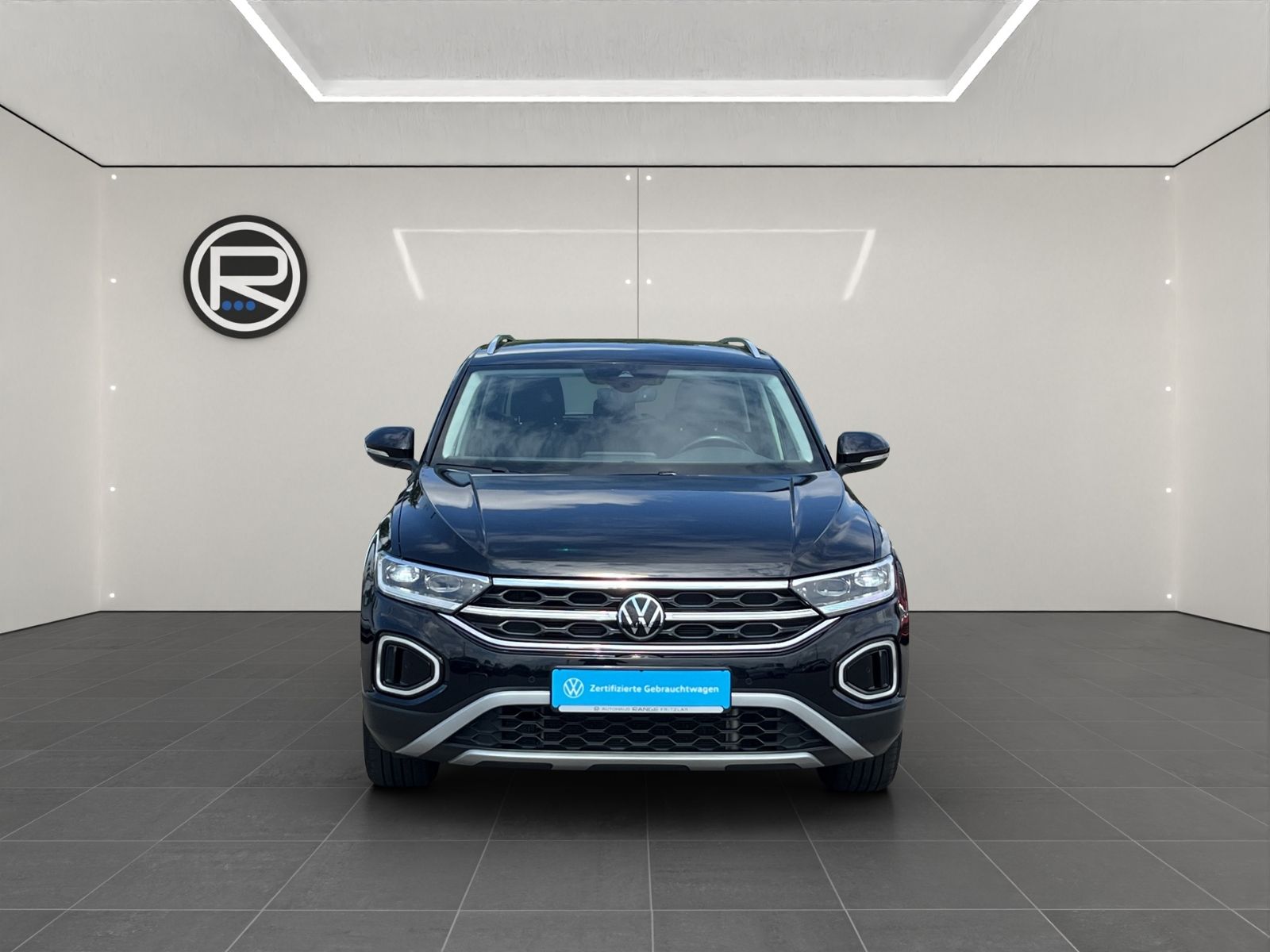 Volkswagen T-Roc 2.0 TDI Style - Samsaru's Car Outlet