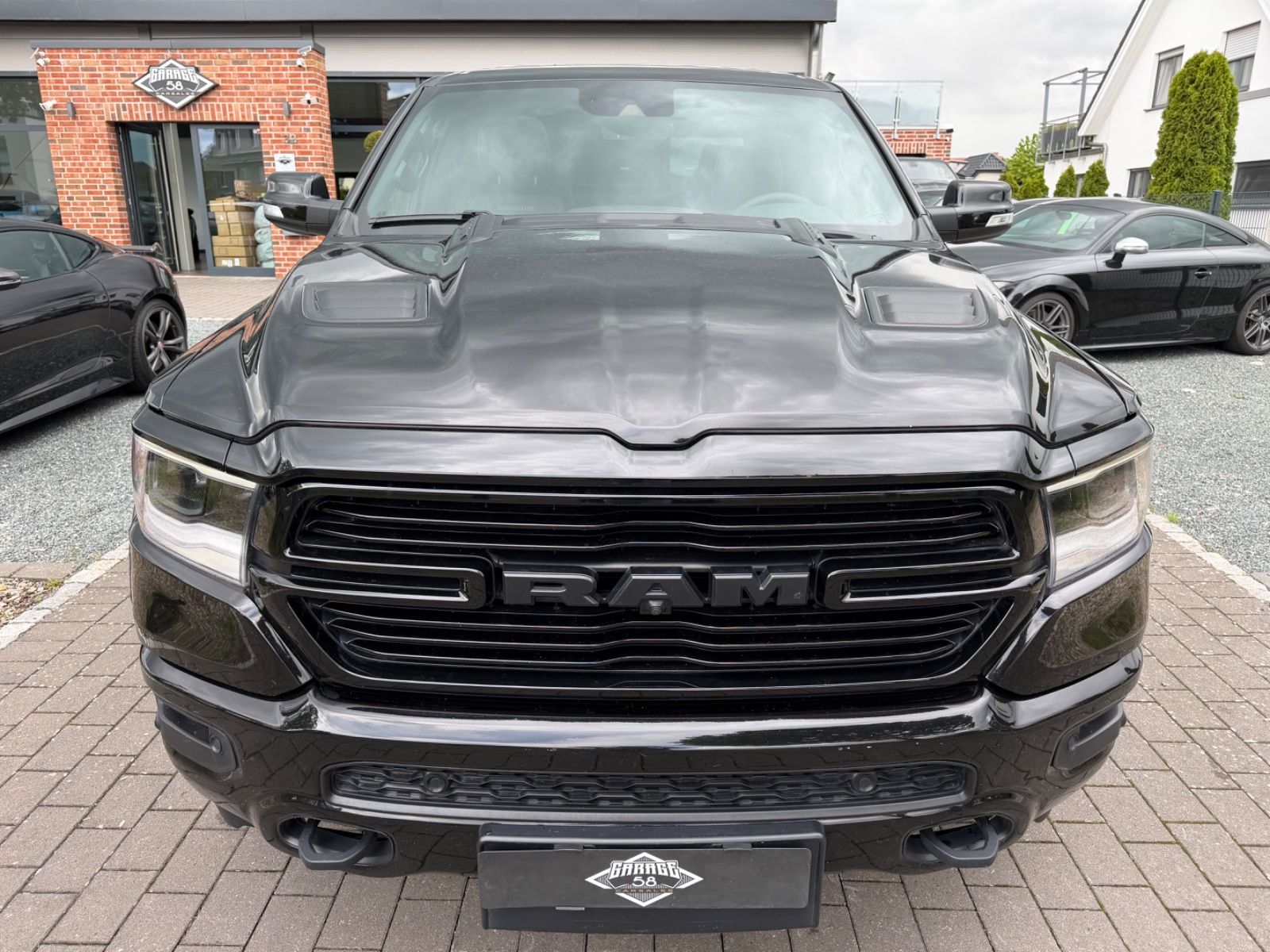 Dodge RAM 1500 5.7 Laramie Sport/Night/Sport-Aga/LPG