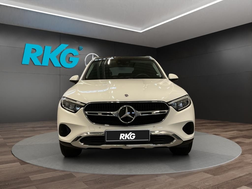 Mercedes-Benz GLC 300 e 4M AVANTGARDE PANORAMA DISTRONIC AHK
