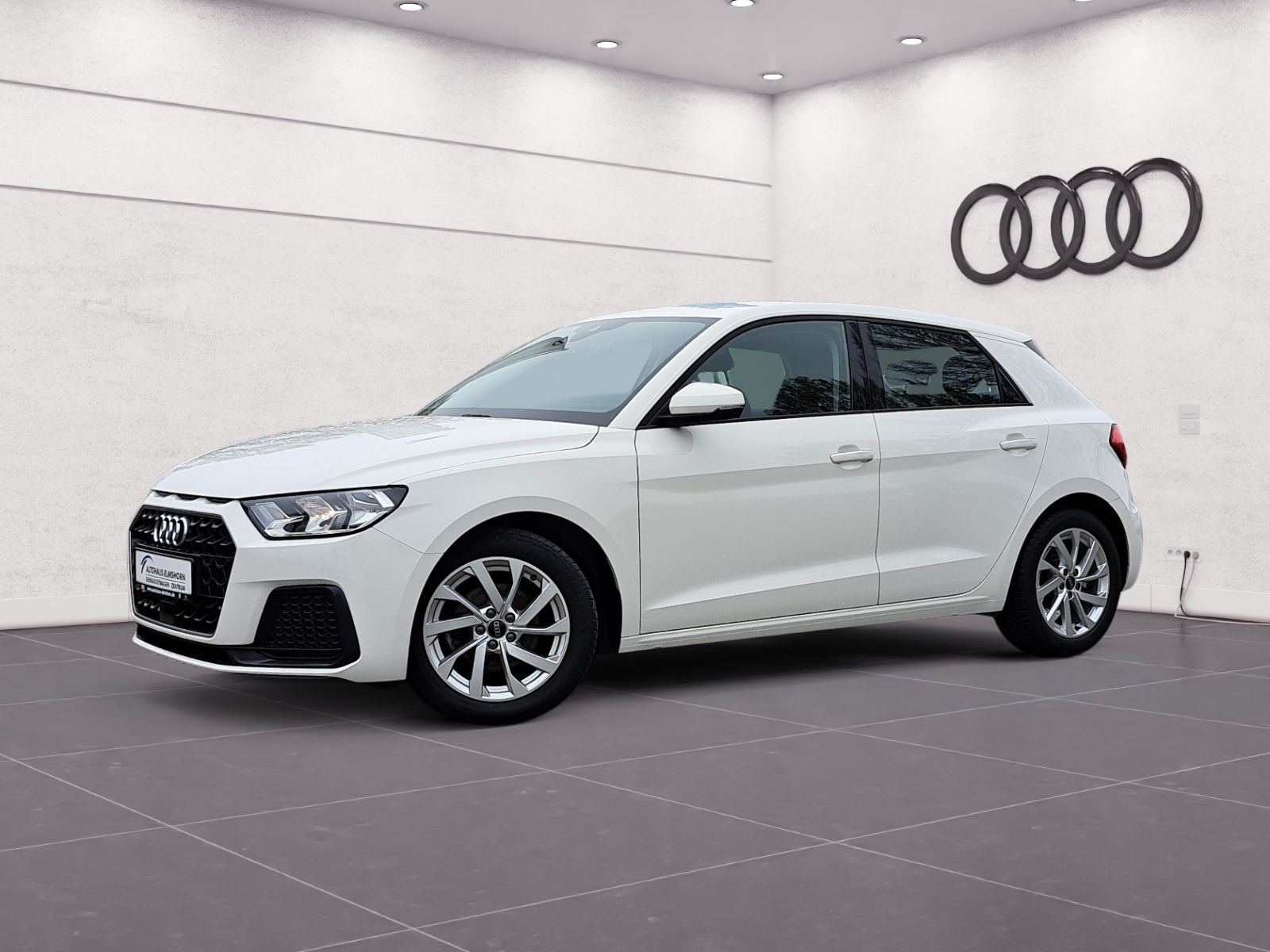 Audi A1 Sportback advanced 30 TFSI S tronic - Samsaru's Car Outlet