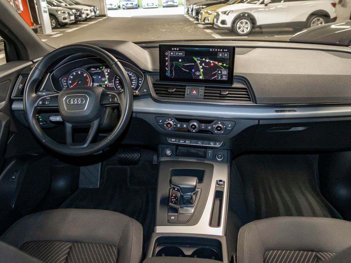 Audi Q5 40 TFSI quattro - Samsaru's Car Outlet