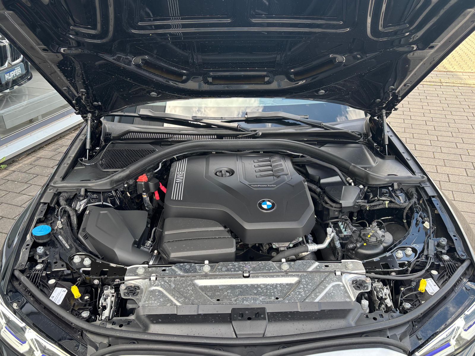 BMW 318 i Tour M Sportp. AHK°ACC*-Ad.LED°Headup+HIFI