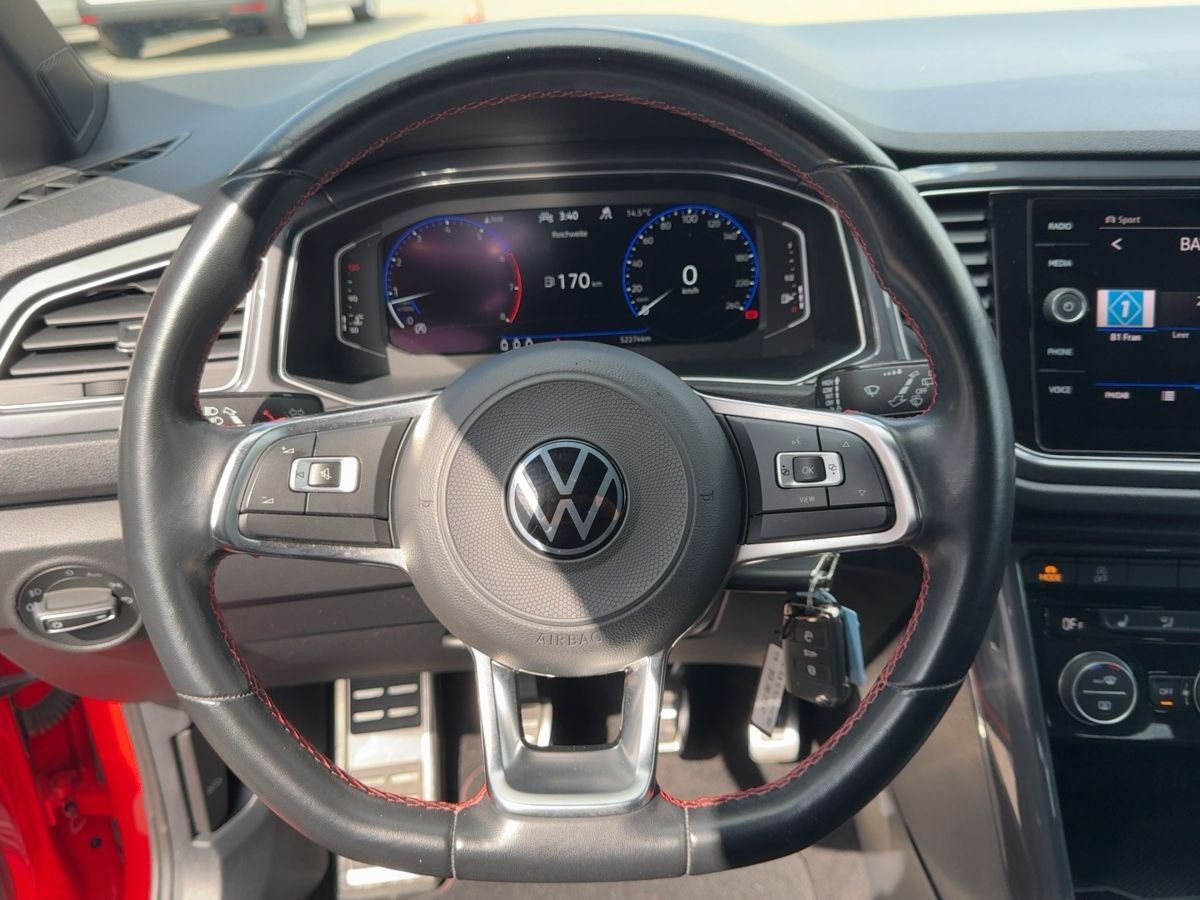 Volkswagen T-Roc 1.5 TSI Sport - Samsaru's Car Outlet