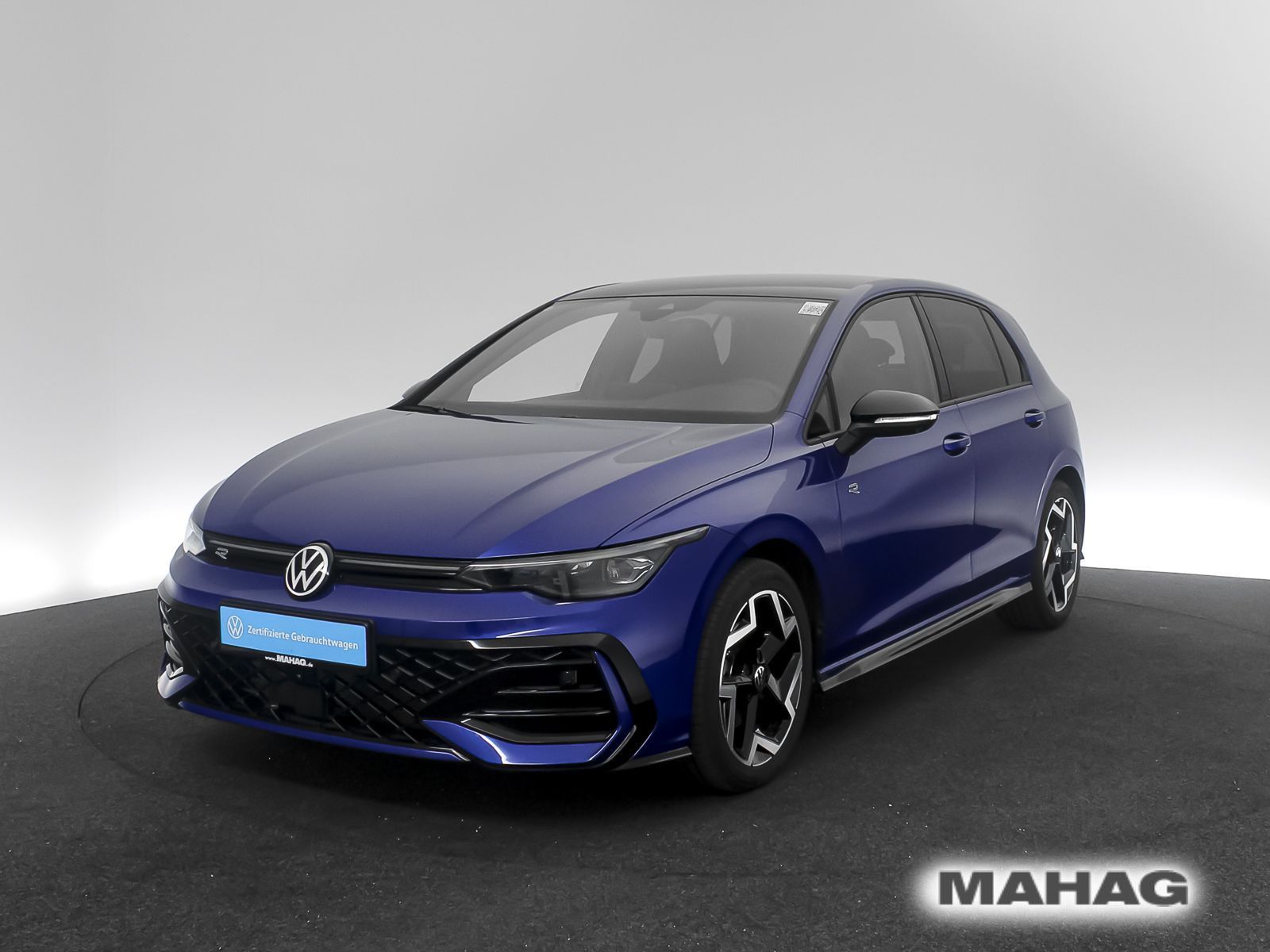 Volkswagen Golf VIII 1.5 eTSI R-Line BlackStyle IQ.Light St