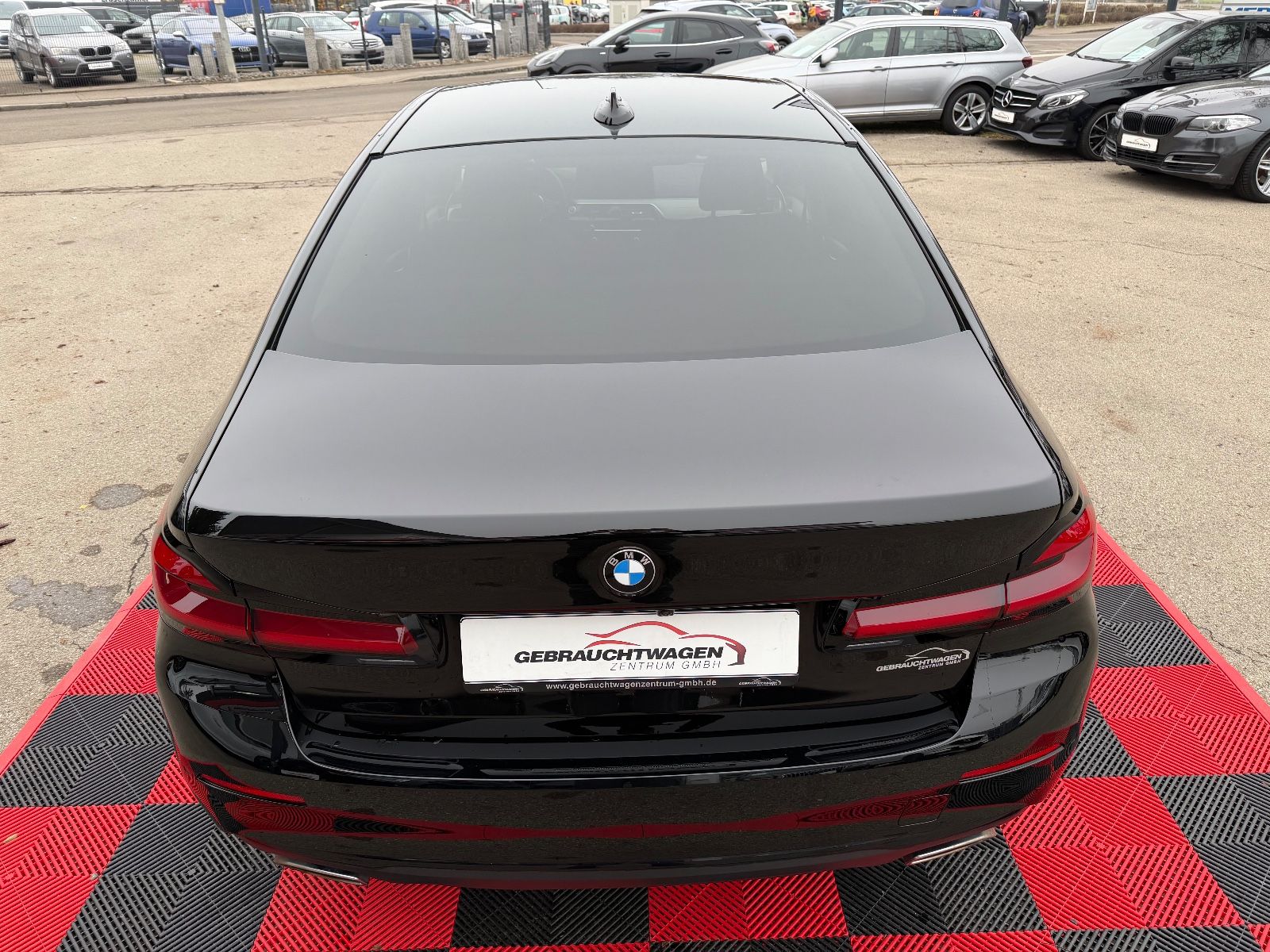 BMW 520D XDRIVE AUT.*LED*AHK*ACC*