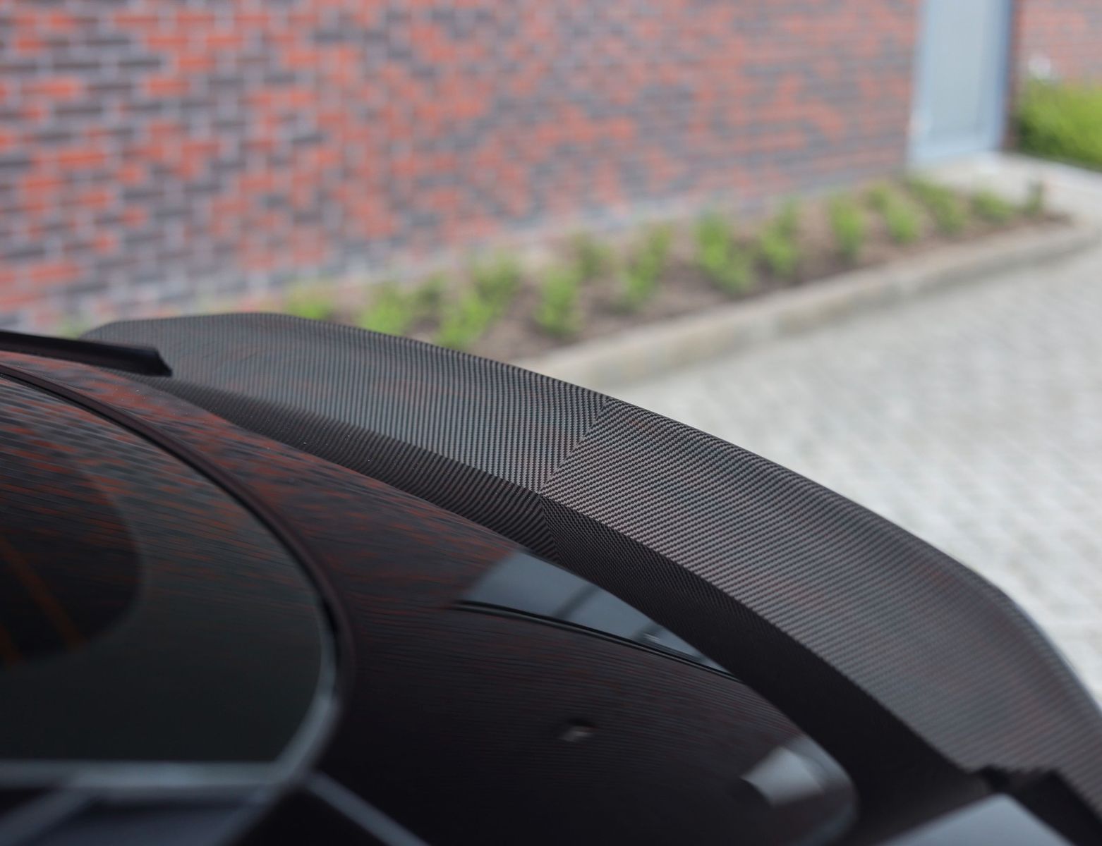Aston Martin DBS Superleggera 5.2 V12 | B&O - Carbon