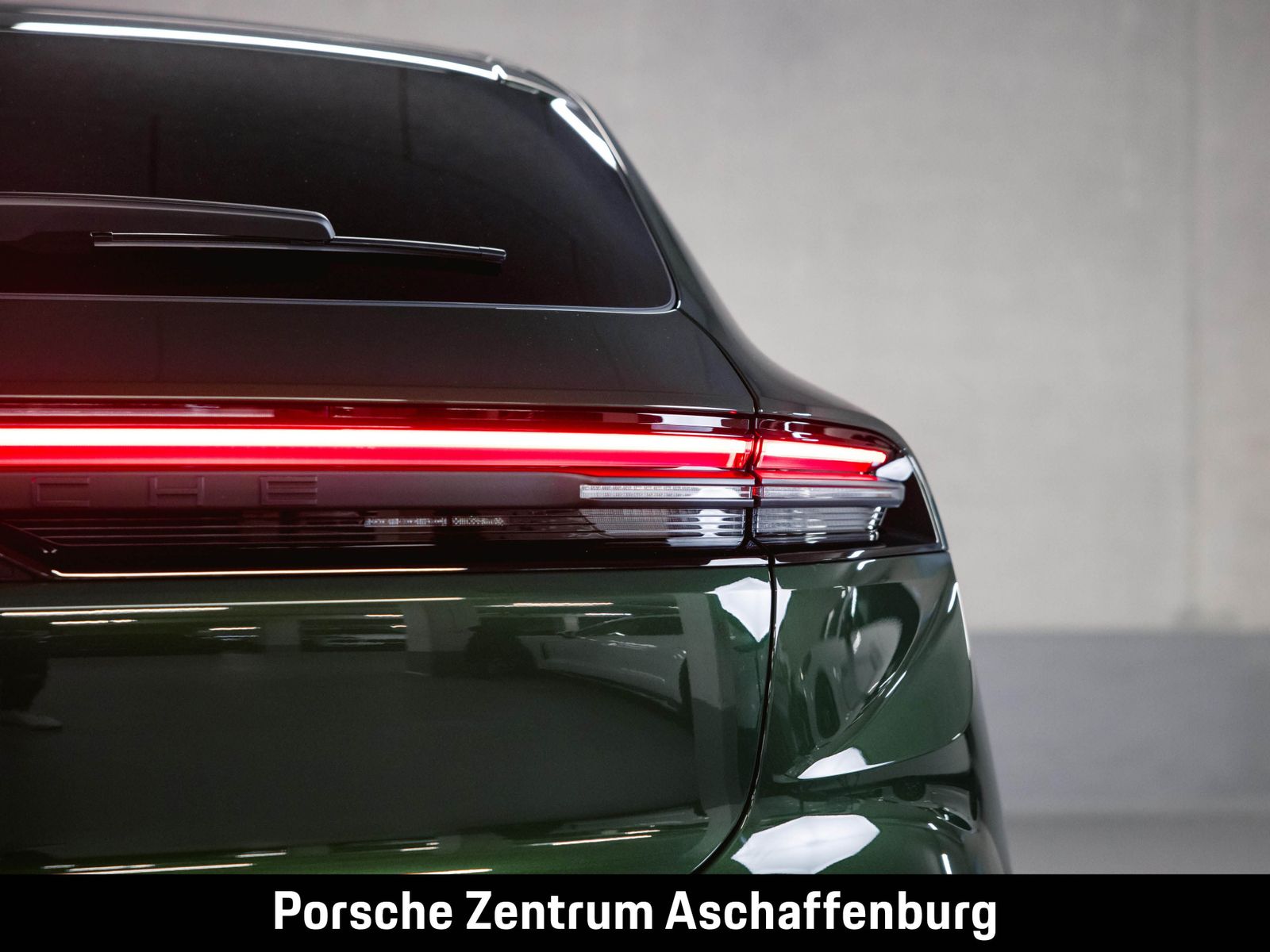 Porsche Macan 4S Electric - Samsaru's Car Outlet