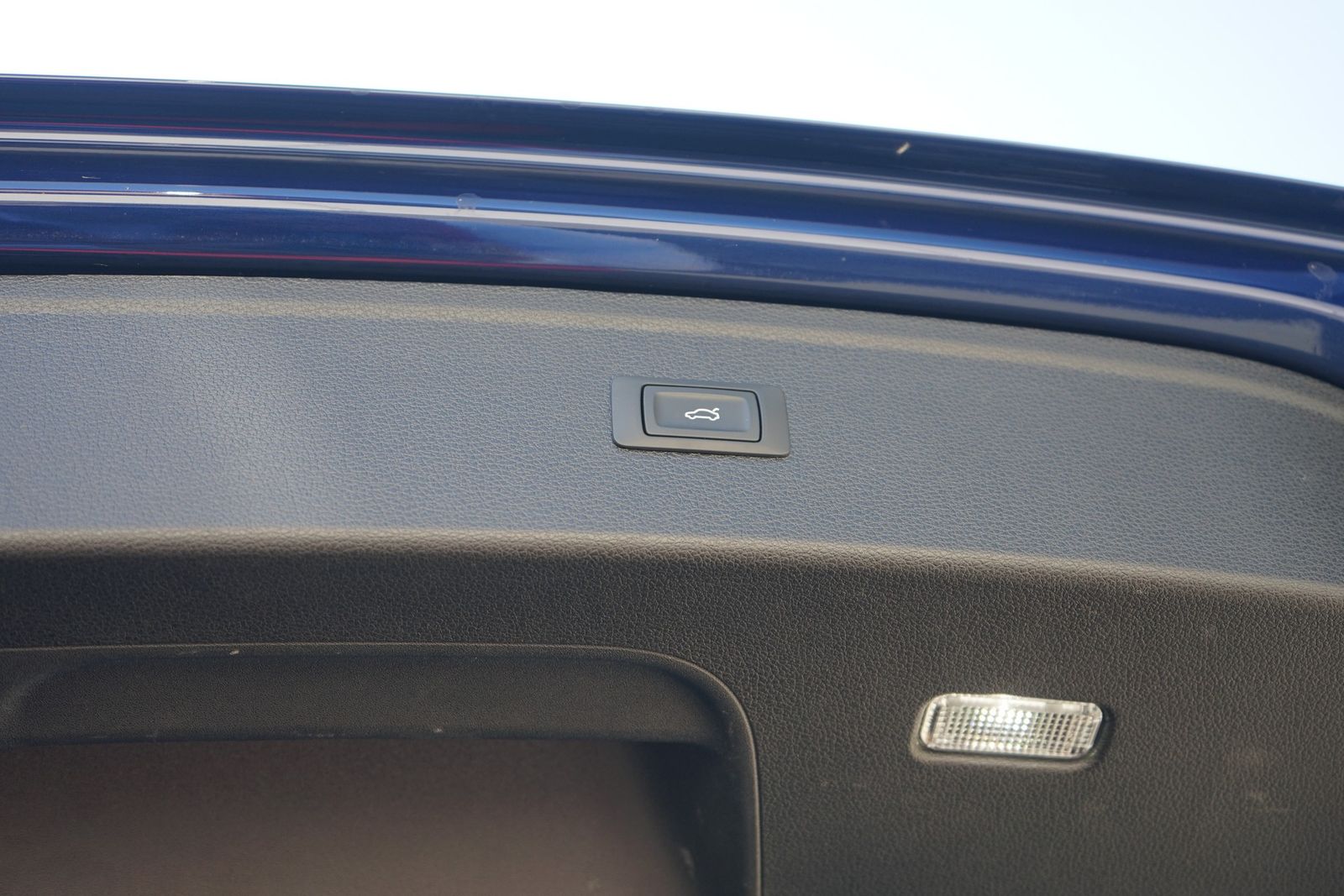 Audi Q5 40 2.0 TDI quattro - Samsaru's Car Outlet