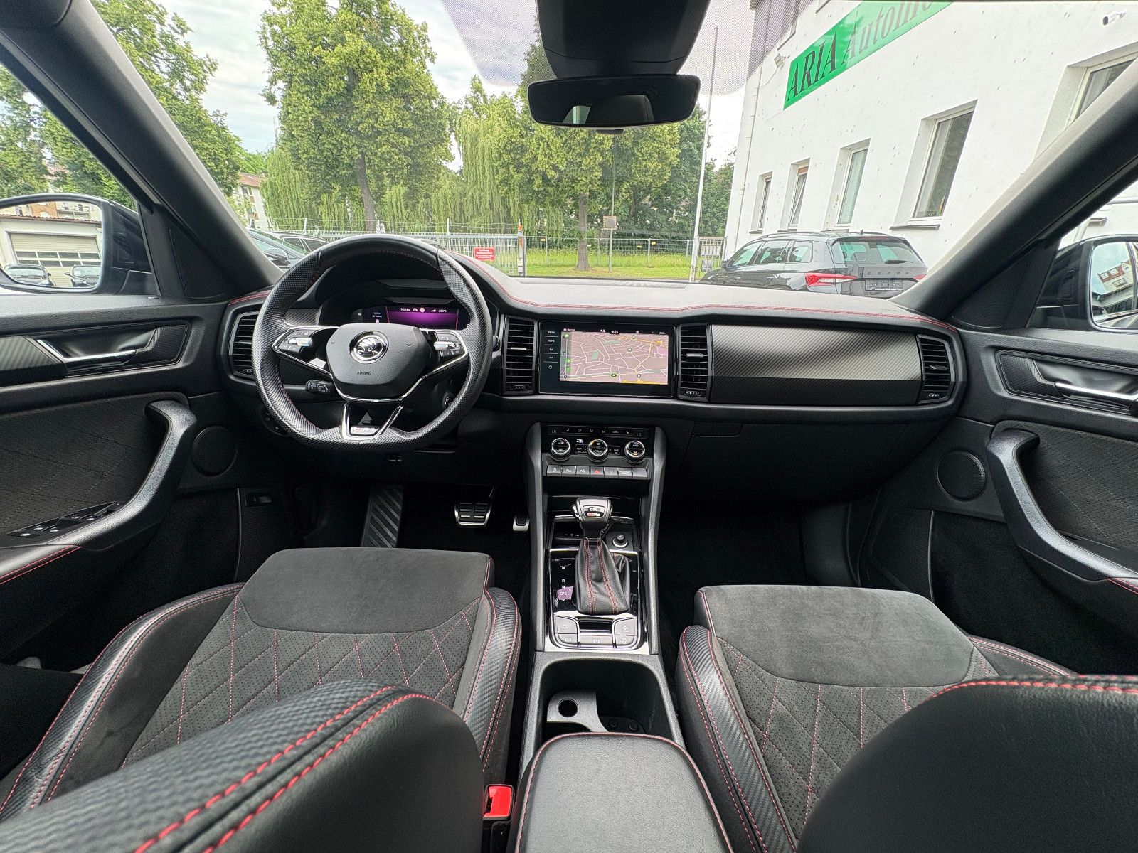 Skoda Kodiaq 2.0 TSI DSG RS 4x4 AHK PANO 360°KAM LHZ