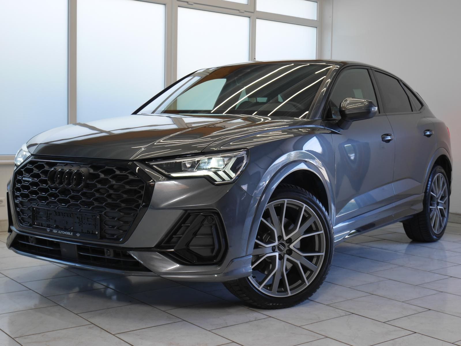 Audi Q3 Sportback 40TDI S Line - Samsaru's Car Outlet