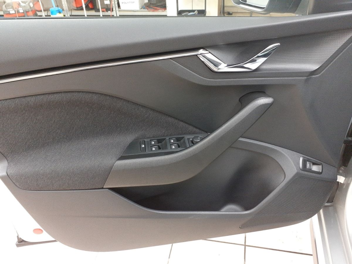 Skoda Kamiq 1.0 TSI Style - Samsaru's Car Outlet