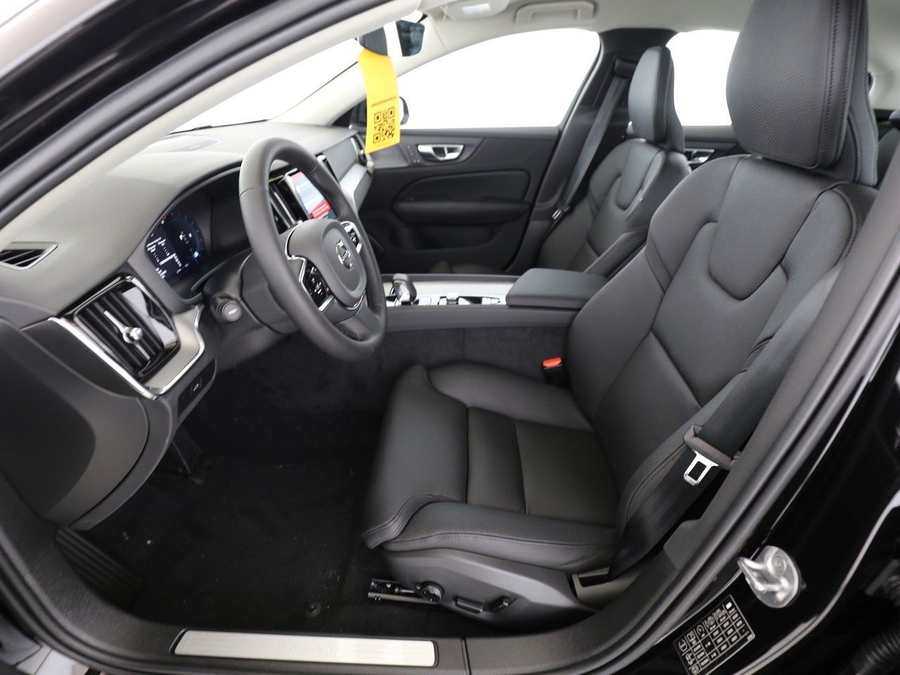 Volvo S60 B4*Plus Dark*SD*Standh*BLIS*19Zoll
