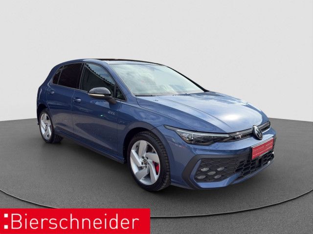 Volkswagen Golf 8 1.5 TSI DSG GTE Black AHK MATRIX PANO HuD