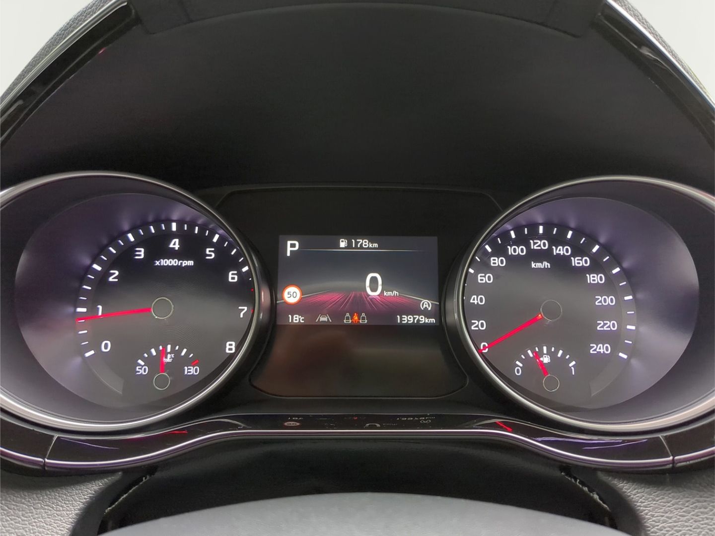 Kia Ceed 1.5 T-GDI Vision - Samsaru's Car Outlet
