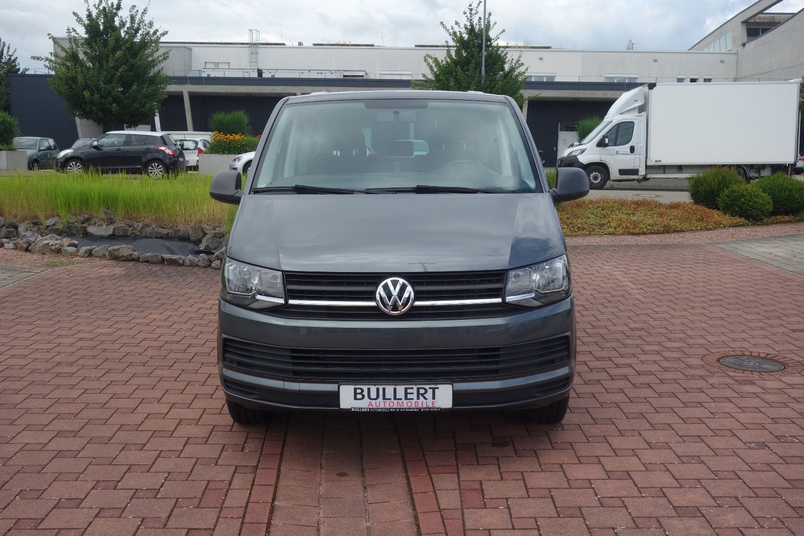 Volkswagen T6 Multivan - Samsaru's Car Outlet