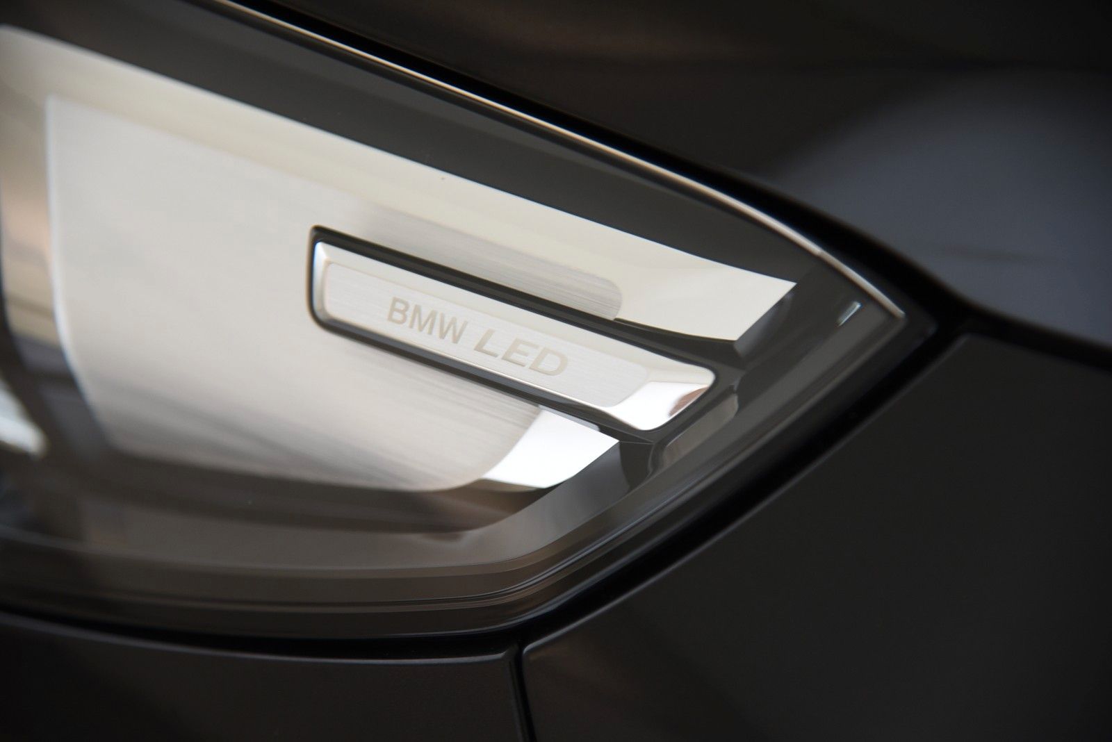 BMW X1 xDrive23d M Sportpaket - Samsaru's Car Outlet