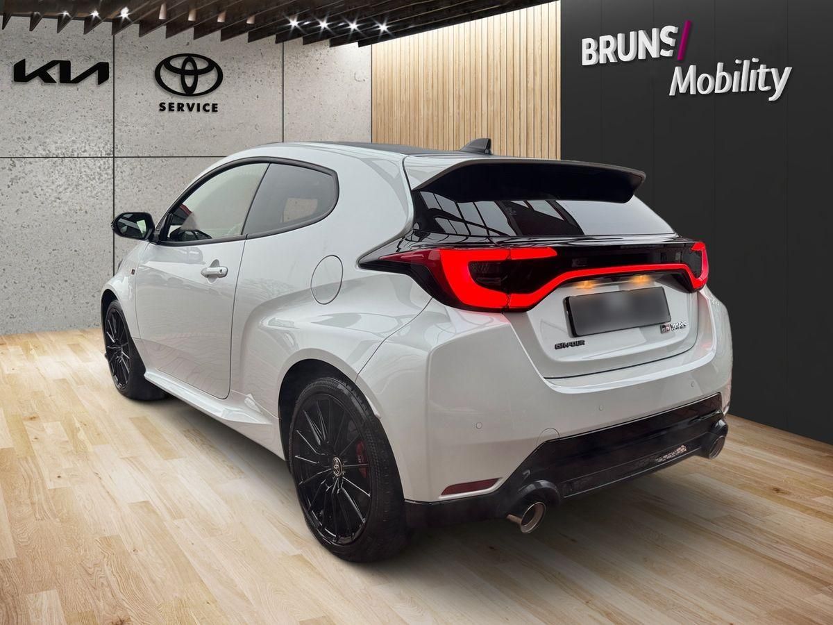 Toyota GR Yaris HighPerf 1.6l 4x4 Convenience 8-fach